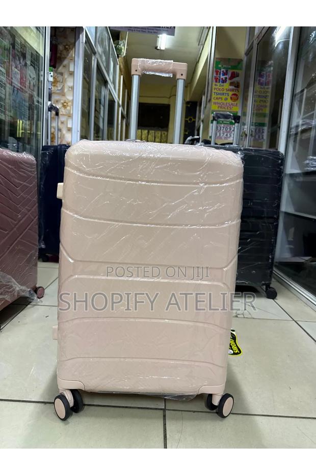 Medium Rubber Suitcase Unbreakable 66cm Height - main view