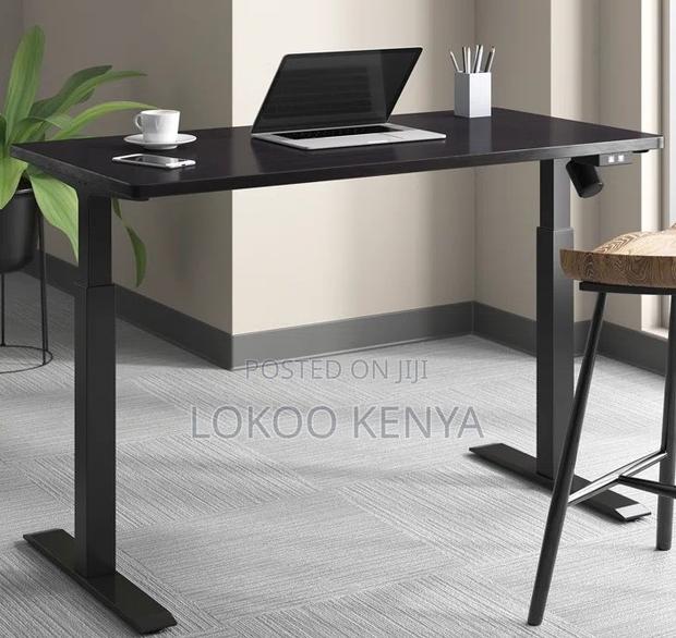 Office Desk : Electric Ergonomic Office Desk