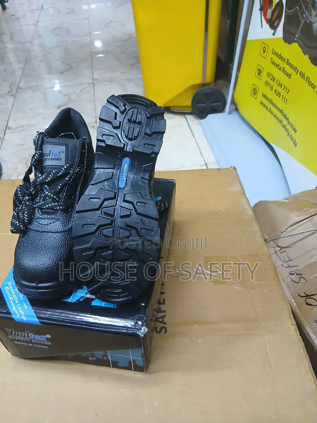 Oil-Repellent Vaultex Safetyboot