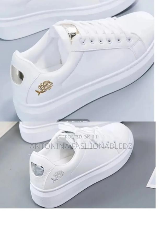 Ladies Sneakers - main view