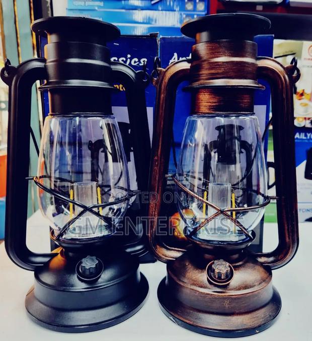 Rechargeable Lantern Lamp ,/ Camping Lamp