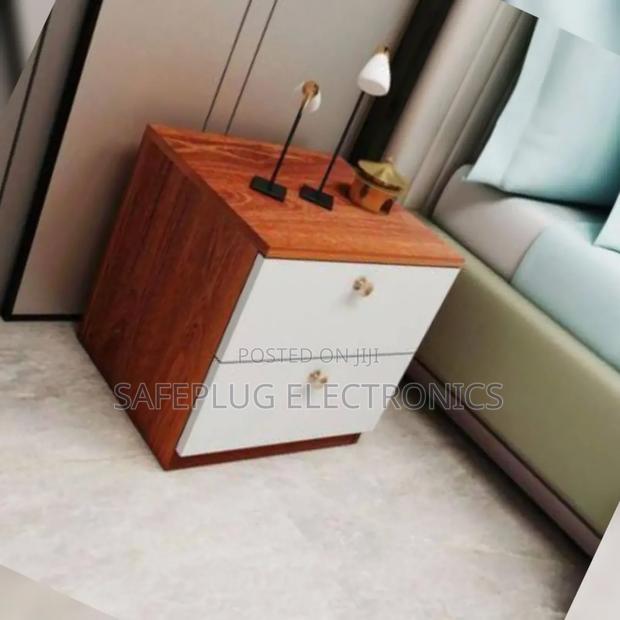 Bedside Drawers/ Nightstands