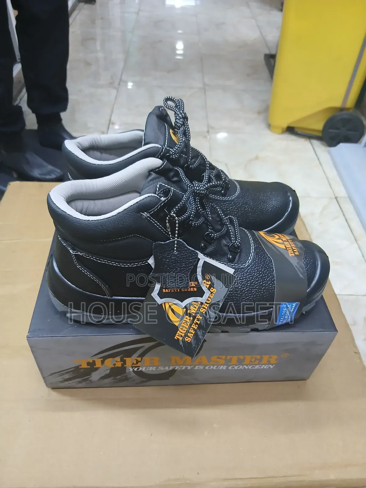 Leather Tigermaster