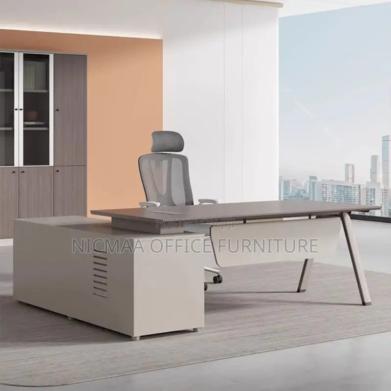 Office Desk: Advanced Modern Desk