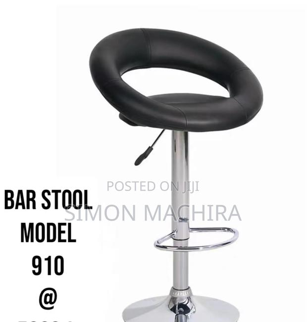 Bar Stool With Stainless Steel Bottom