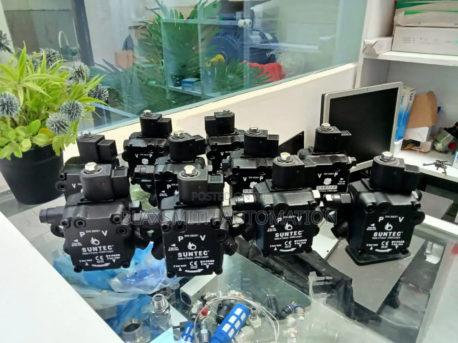 Oil Pump {Suntec Brand}