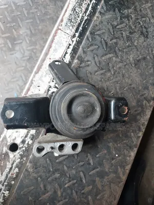 Engine Mount Toyota Passo 1nr