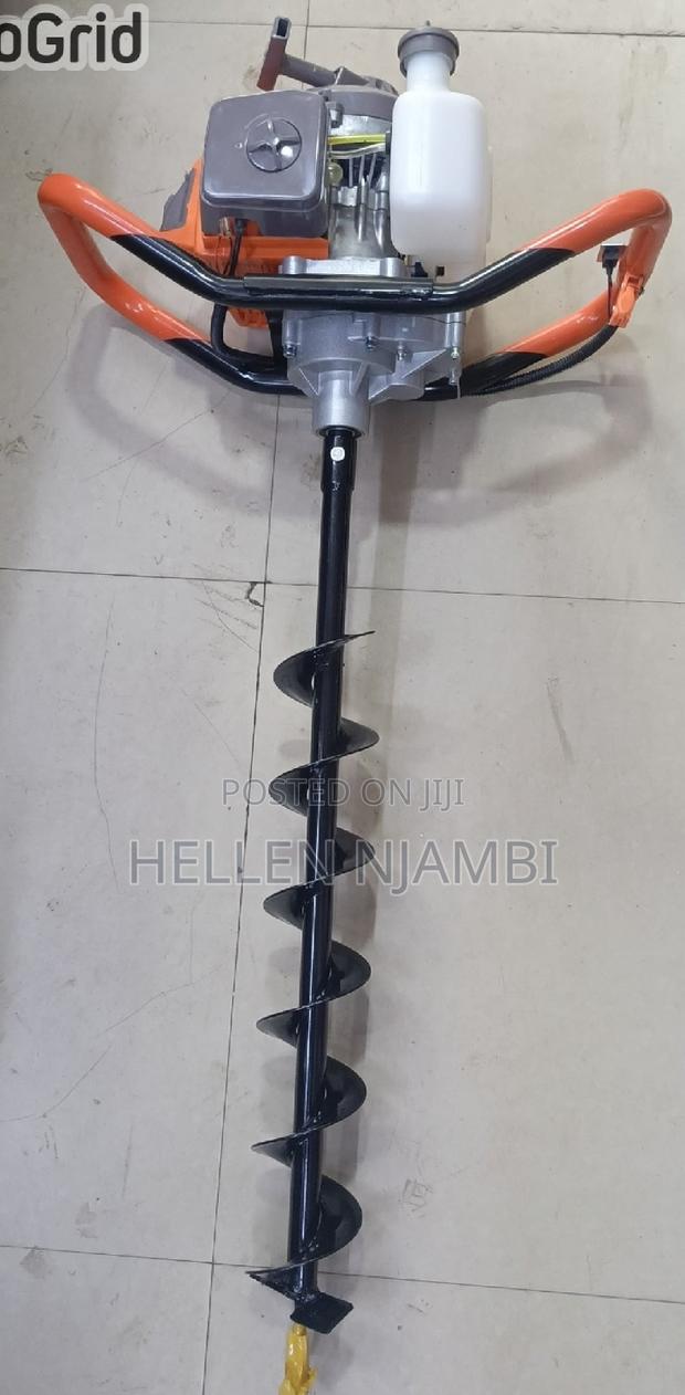 Earth Auger Machine - main view