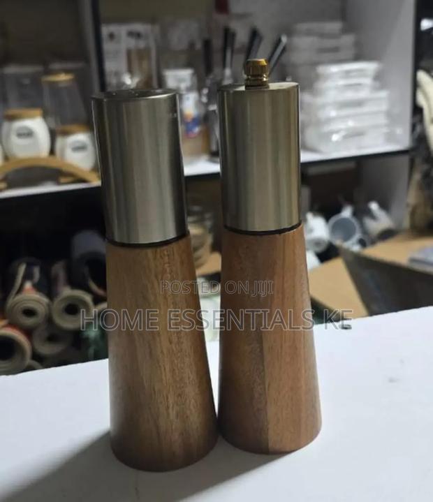 2pcs Luxury Kitchen Pepper Salt Grinder - thumbnail 3