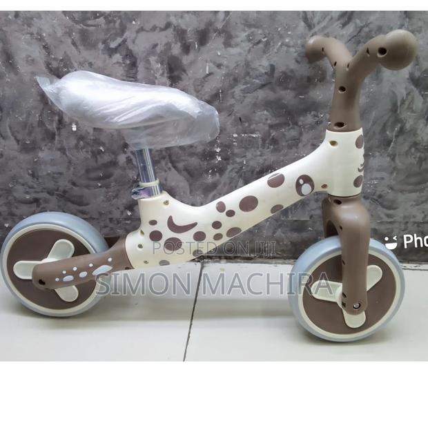 Balance Bicycle Size 12 No Pedals - thumbnail 4