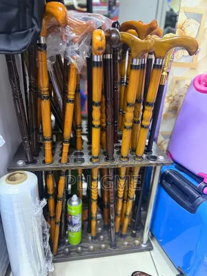 Hard Wood Wooden Stylish Walking Sticks