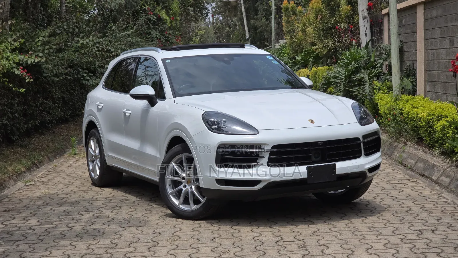 Porsche Cayenne 2018 White