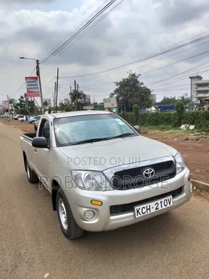 Toyota Hilux 2.5 D-4D SRX 2010 Pearl