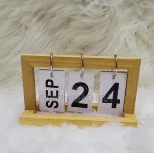 Desk Study Flip Calendar Bamboo