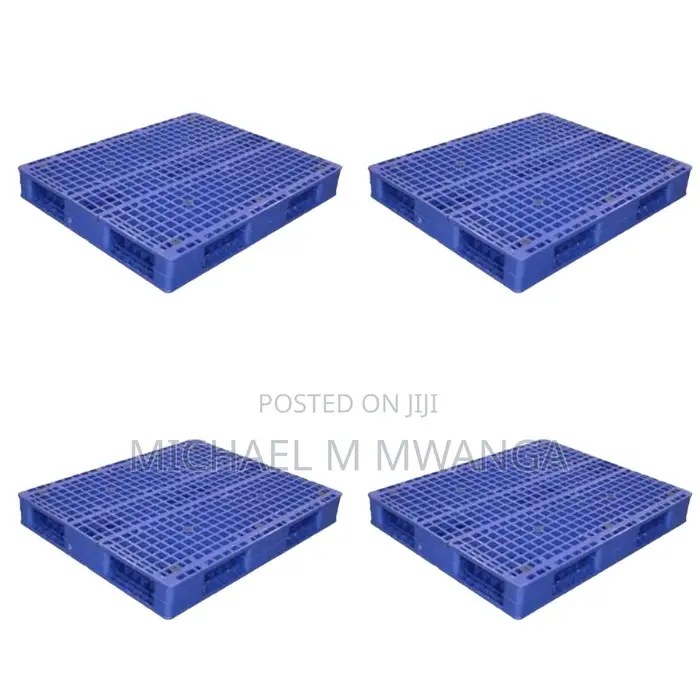 Moisture Resistant Rackable Plastic Pallets