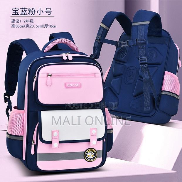 3d Laminated Unisex School Backpack For Kids Waterproof Bookbag - thumbnail 4