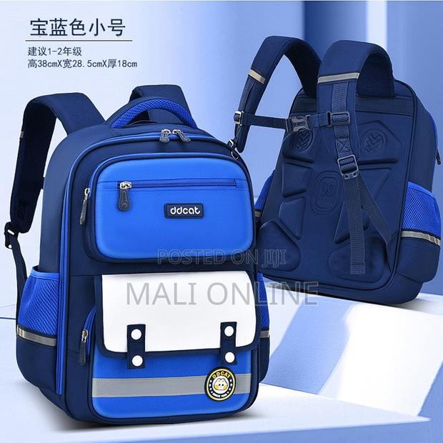 3d Laminated Unisex School Backpack For Kids Waterproof Bookbag - thumbnail 5