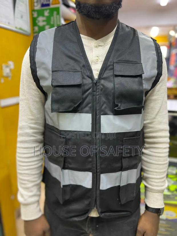 Mesh Men Vest - thumbnail 3