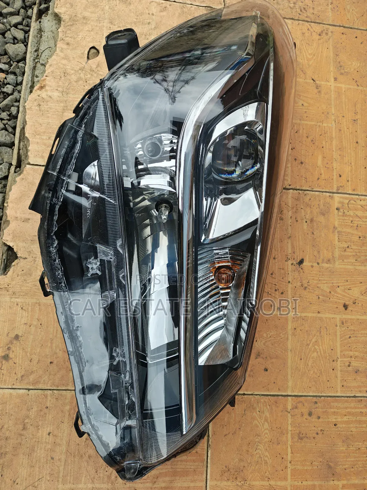 Vitz 2016,Headlight Xenon