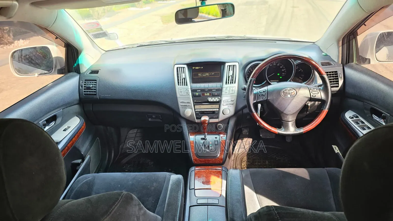 Toyota Harrier 2.4 2012 Pearl