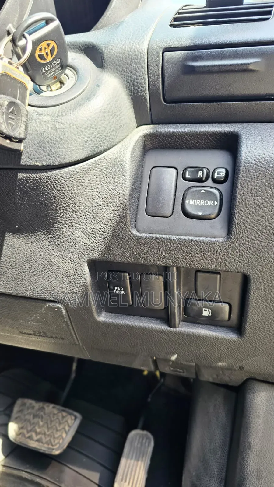 Toyota Harrier 2.4 2012 Pearl