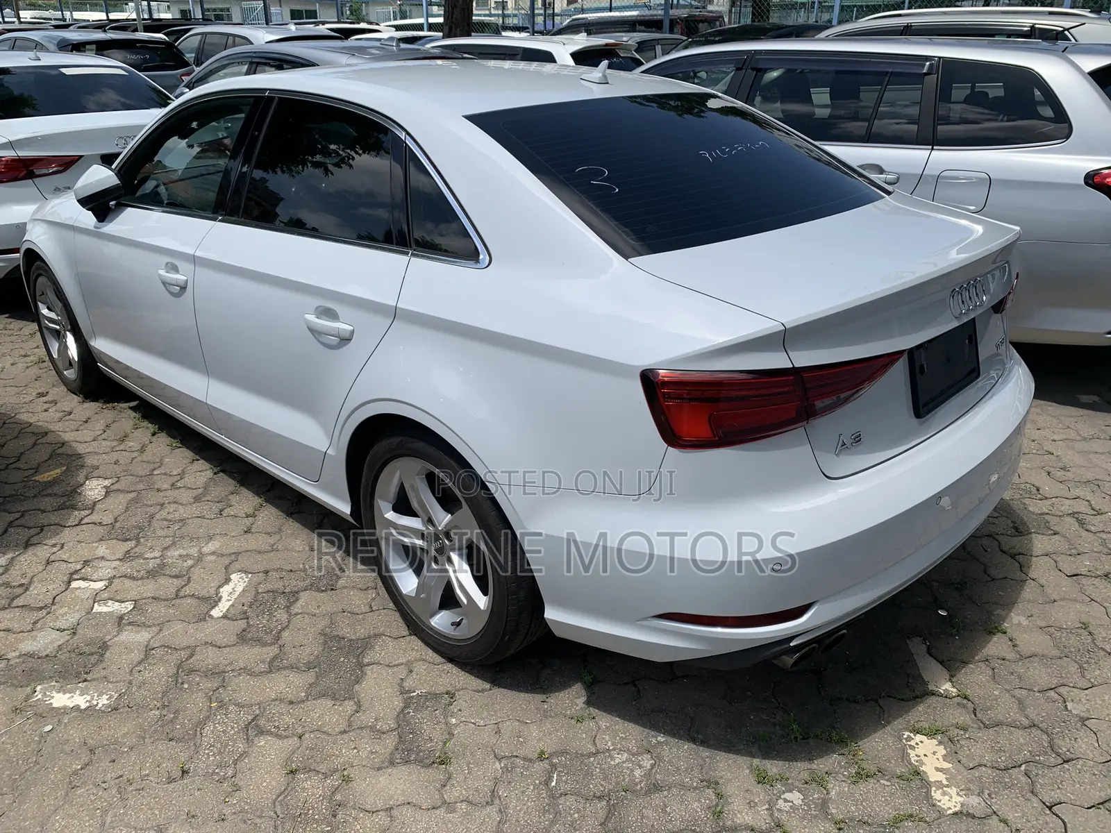 Audi A3 2.0T Premium FWD Sedan 2018 Off white