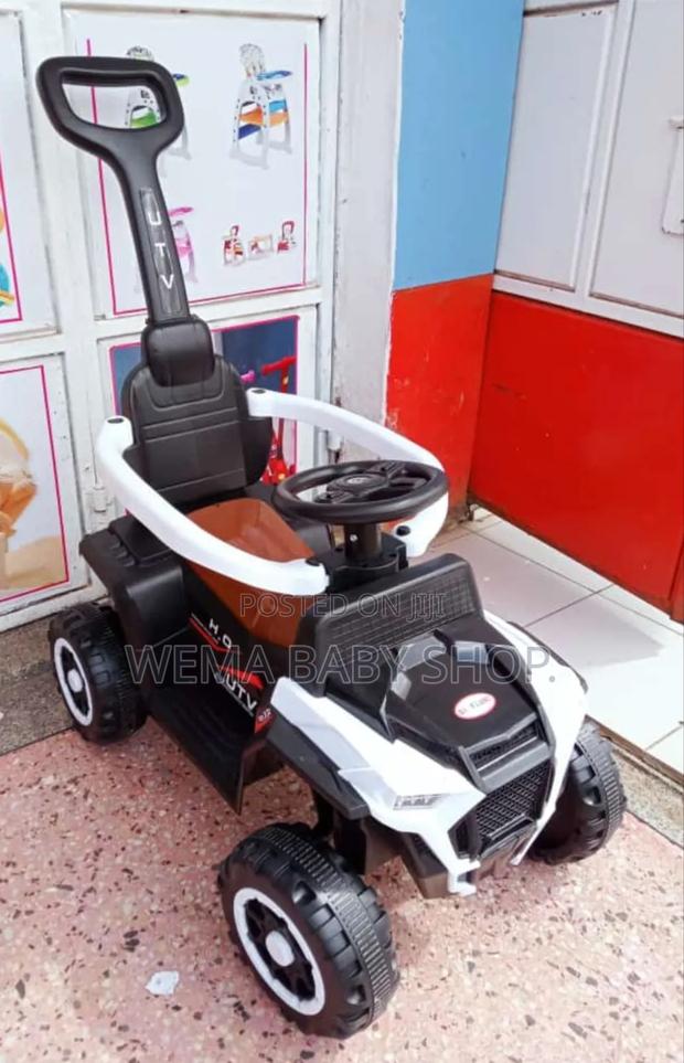 Kids Ride on Push Car With a Parental Handle - thumbnail 5