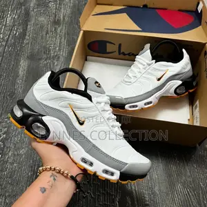 Nike TNS Black Cats ,Black Cats Tn Sizes 40-45