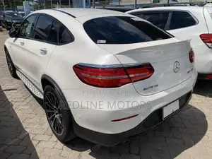 Mercedes-Benz GLC-Class 2018 Off white