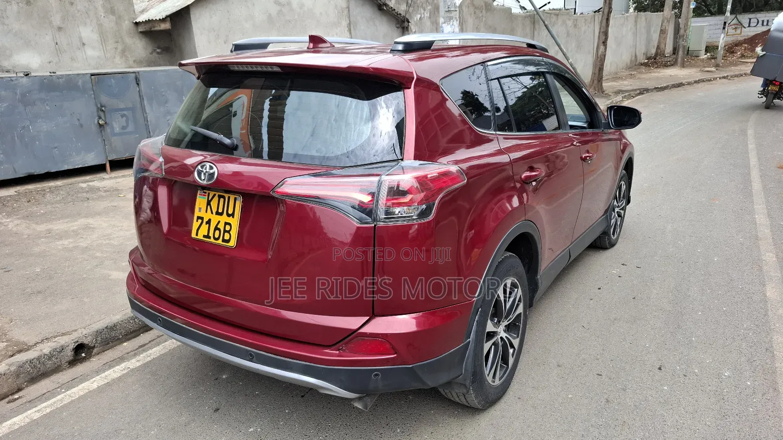Toyota RAV4 2018 Red