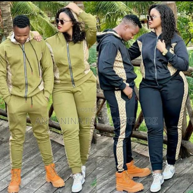 Unisex Tracksuit Size S,M,L,Xl - thumbnail 3