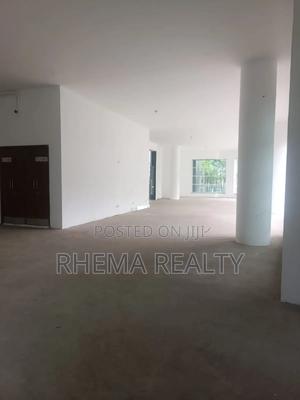 Spacious Office No 136 - thumbnail 2