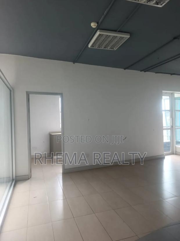 Available Office Space Ref 135 - thumbnail 5