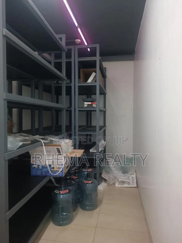 Available Office Space Ref 135 - thumbnail 11