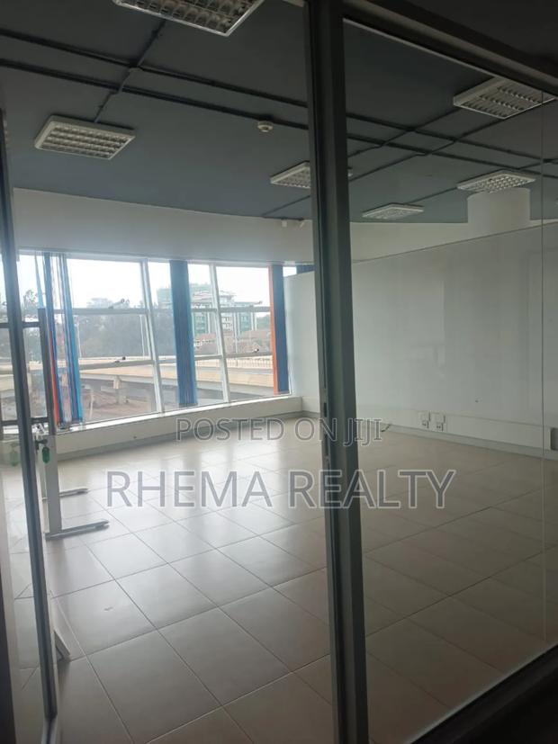 Available Office Space Ref 135 - thumbnail 15