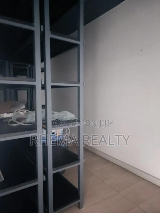 Available Office Space Ref 135 - thumbnail 17