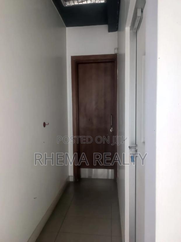 Available Office Space Ref 135 - thumbnail 19