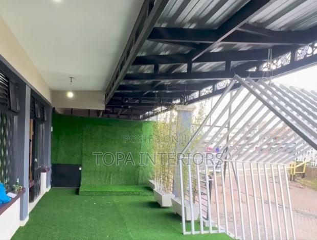 Wall Decoration Artificial Green Grass Carpets Installation 20mm Thick