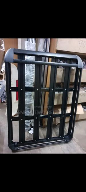 Universal Rack Black Carrier - main view