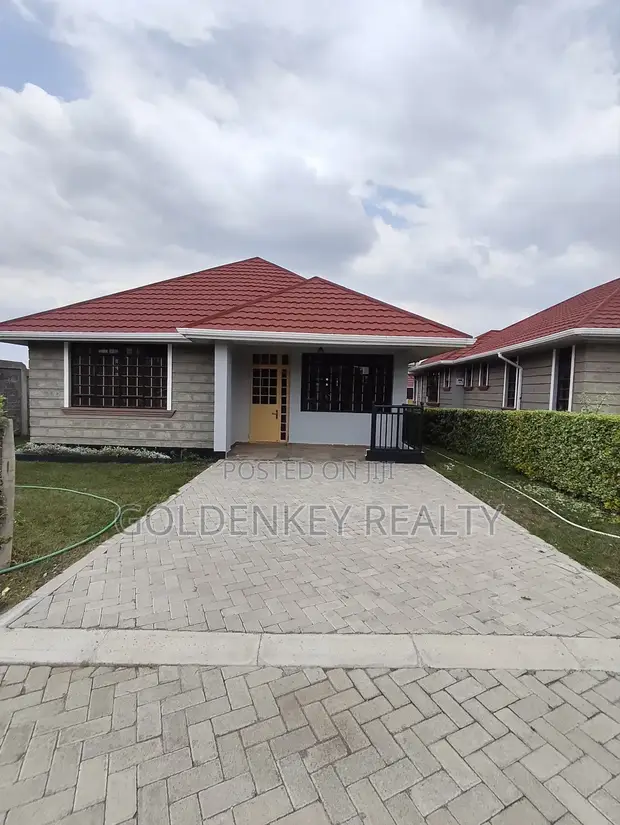 3bdrm Bungalow in Kitengela for sale