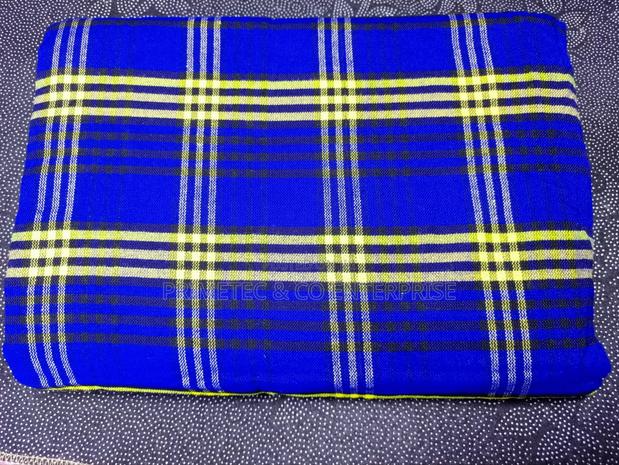 Fablic Masai Shuka