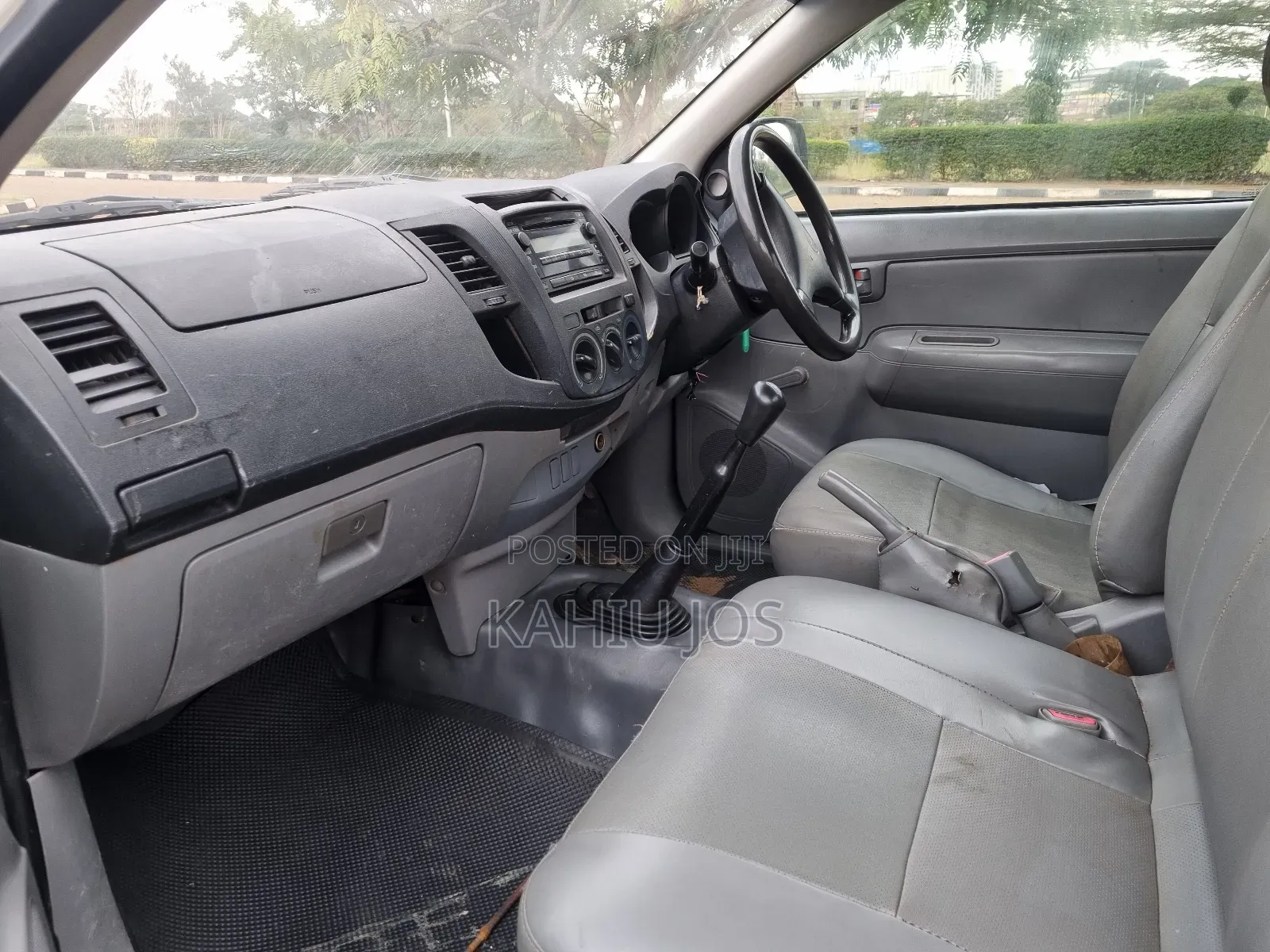 Toyota Hilux 2007 White