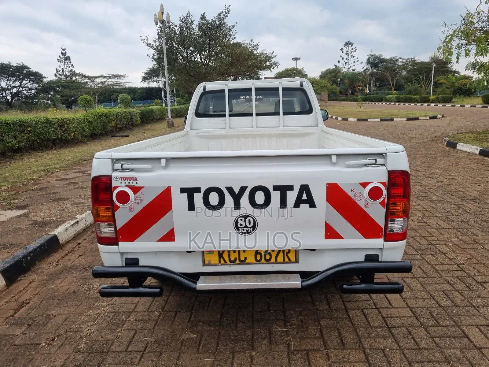 Toyota Hilux 2007 White