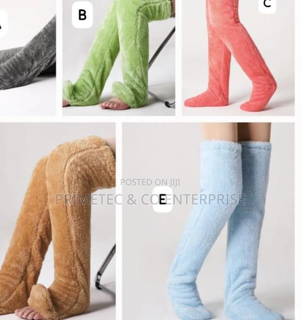 Winter Above the Knee Socks - thumbnail 2