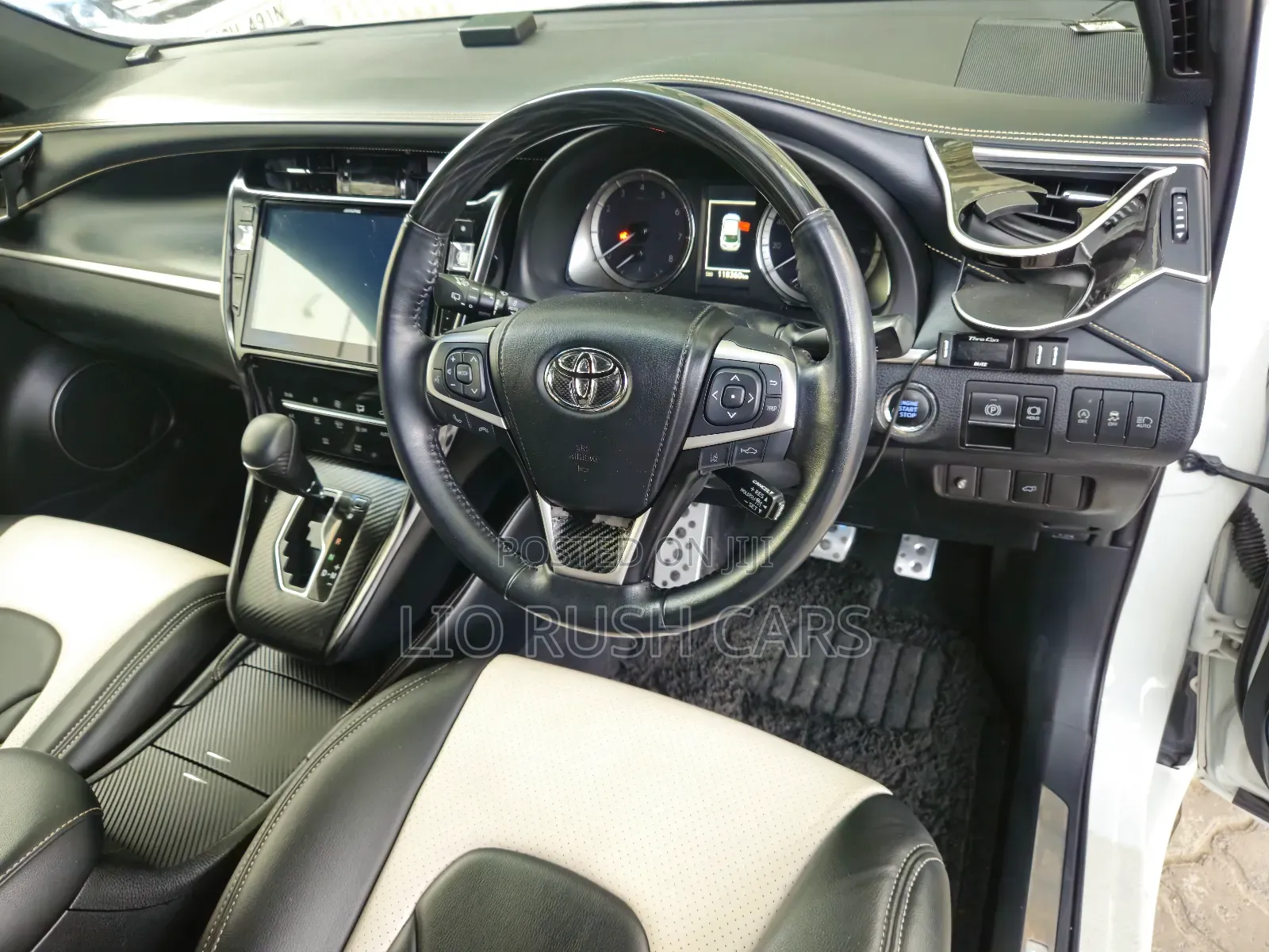 Toyota Harrier 2020 White