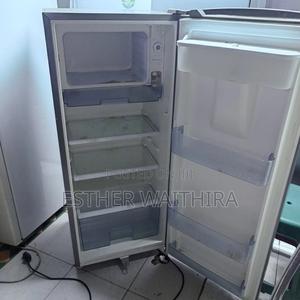 Hisense Silver Single Door Fridge - thumbnail 2
