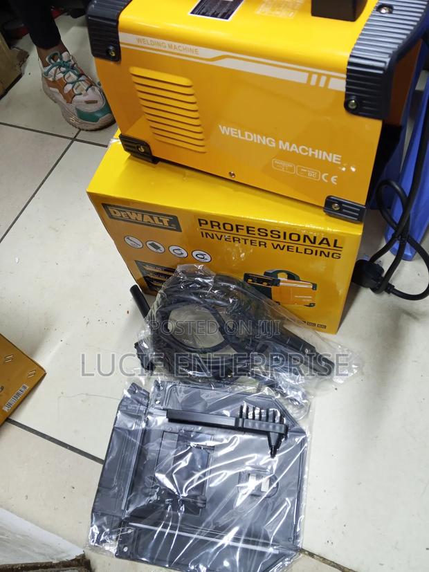Dewalt Welding Machine/ 400amps Dewalt Welding