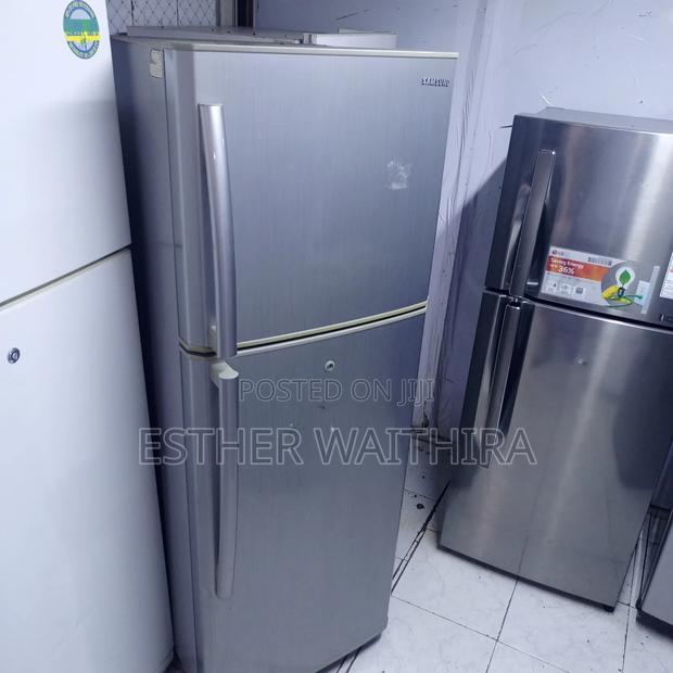 Clean Sumsung Double Door Fridge - thumbnail 3