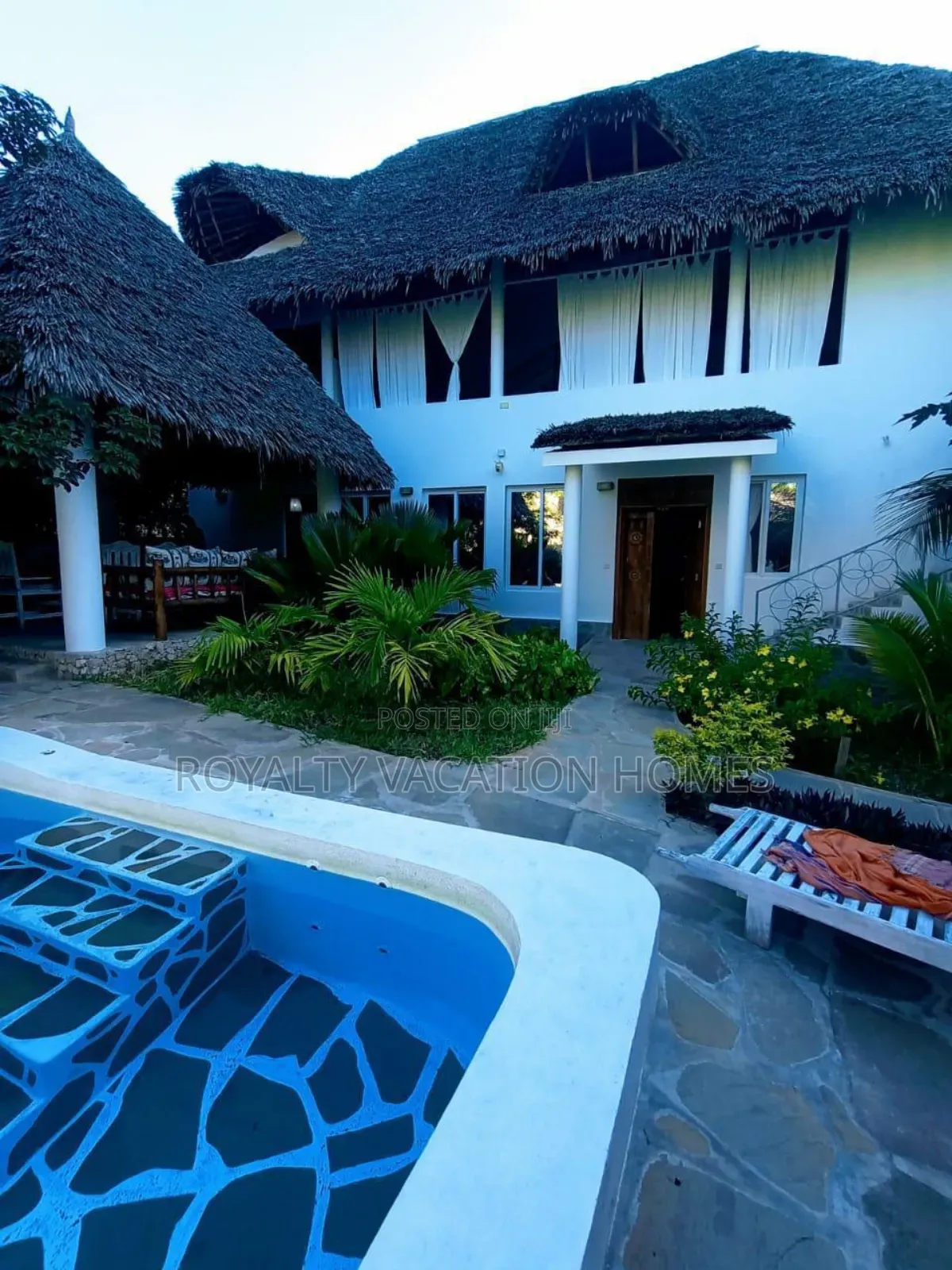 4bedroom Villa Near Papa Remo Beach
