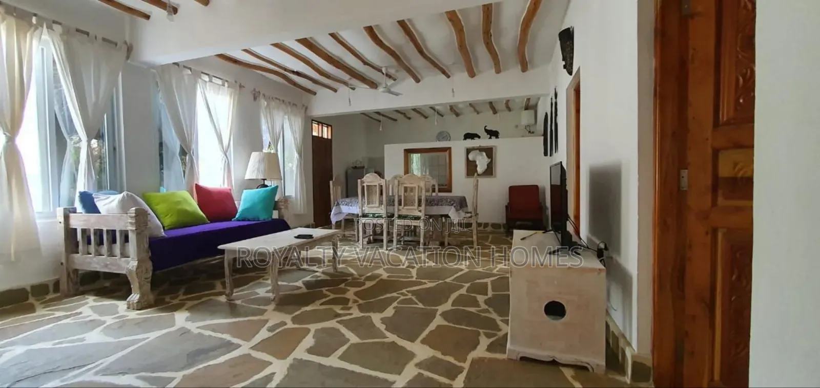 4bedroom Villa Near Papa Remo Beach